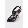 Leather pumps with embossed and rhinestones