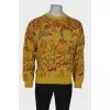 Men's mustard sweater with a pattern