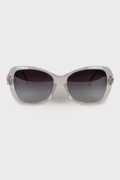Translucent embellished sunglasses