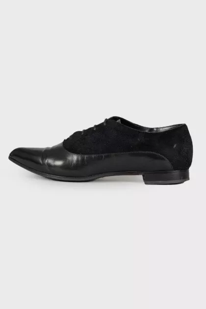 Combined low heel shoes
