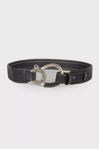 Leather belt with carabiner