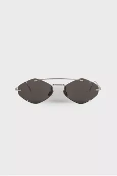 Sunglasses Inclusion