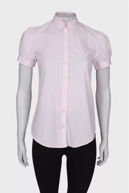 Pink short sleeve shirt