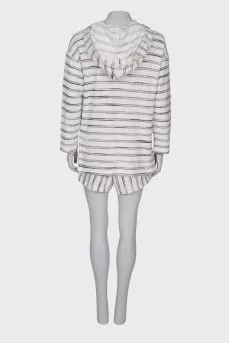 Striped suit with shorts, with tag
