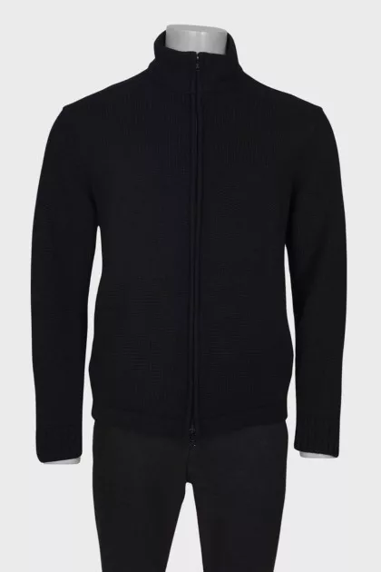 Men's wool sweater with a zip