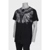 Men's black printed t-shirt