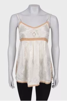 Top with pattern and lace