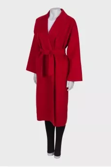 Cashmere coat with belt
