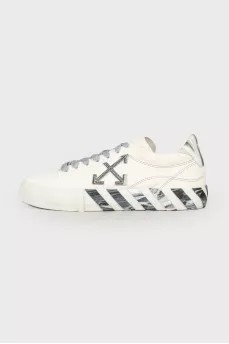 Vulcanized sneakers