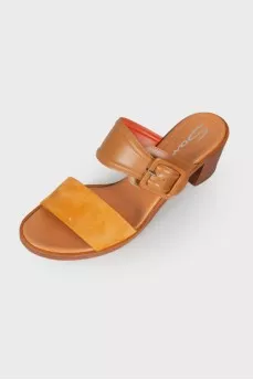 Dark beige leather sandals