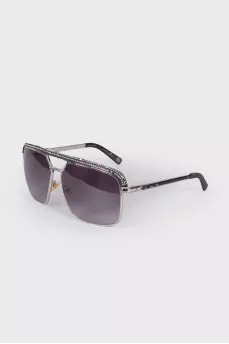 Sunglasses with rhinestones