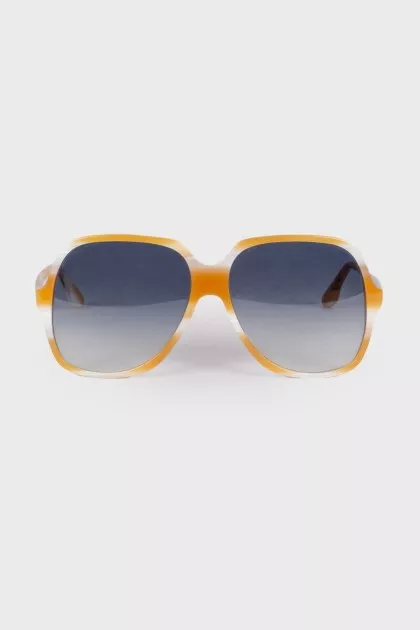 Sunglasses in gradient print