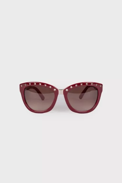 Red studded sunglasses