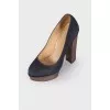 Textile shoes with heels