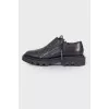 Men's shoes with hidden side zip