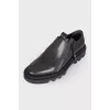 Men's shoes with hidden side zip