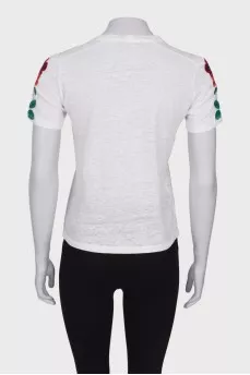 T-shirt with floral embroidery