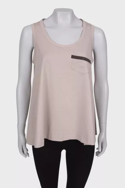 T-shirt with chest pocket