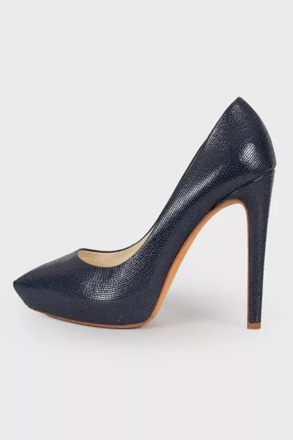 Navy blue embossed shoes