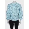 Blouse in floral print with ruffles