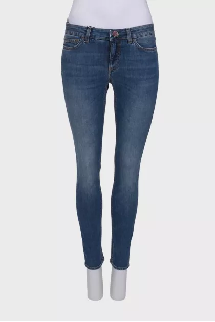 Blue jeans with tag