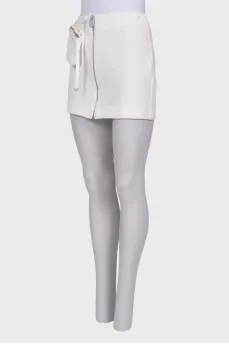 White skirt with purse