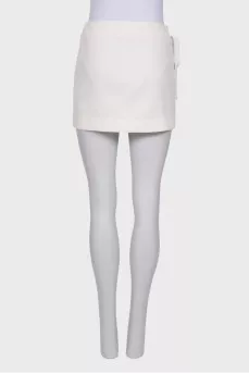 White skirt with purse
