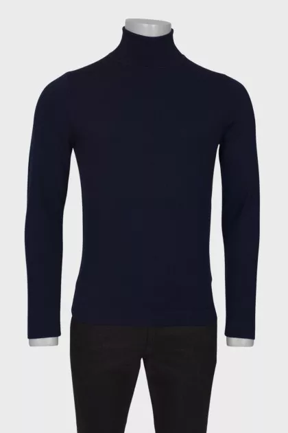 Men's wool golf, with a tag