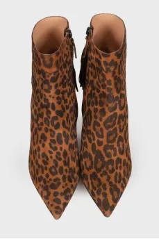 Ankle boots in animal print