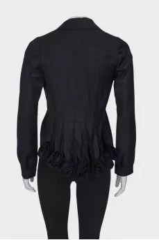 Fitted jacket with roses at the hem