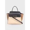Trapezoidal bag in leather