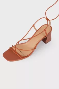 Leather sandals drawstring closure