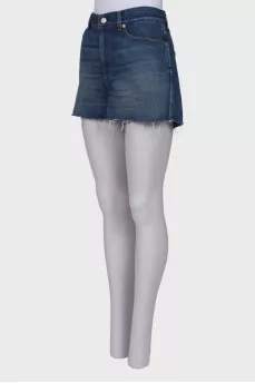 Denim shorts with embroidered pocket