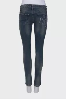 Jeans with rhinestones on the pocket