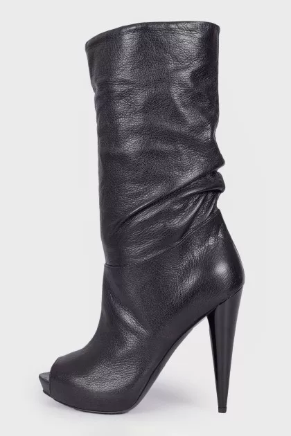 Peep-toe leather boots