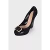 Chunky suede pumps