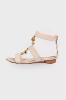 Suede sandals with golden chain
