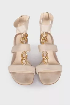 Suede sandals with golden chain