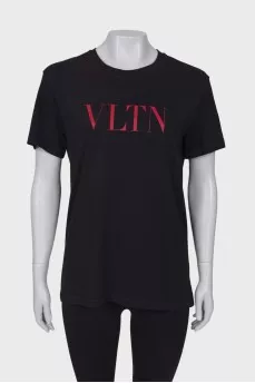 Black long t-shirt