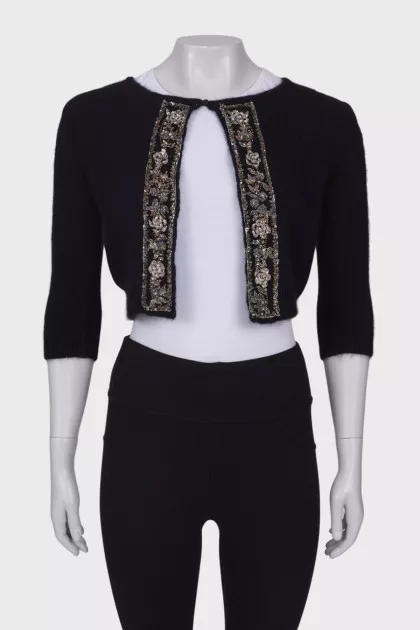 Cropped jacket with embroidered pattern