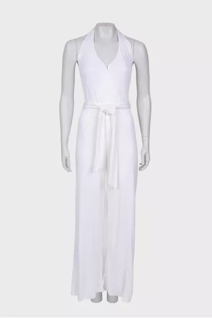 White jumpsuit on the belt