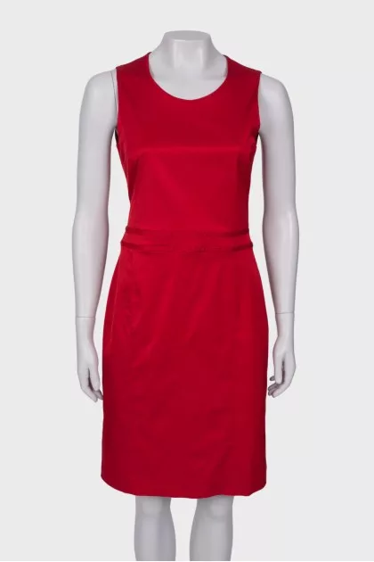 Red midi dress