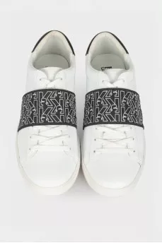 Leather sneakers with textile detail