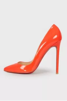 Orange leather pumps