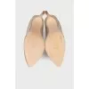 Combined beige shoes