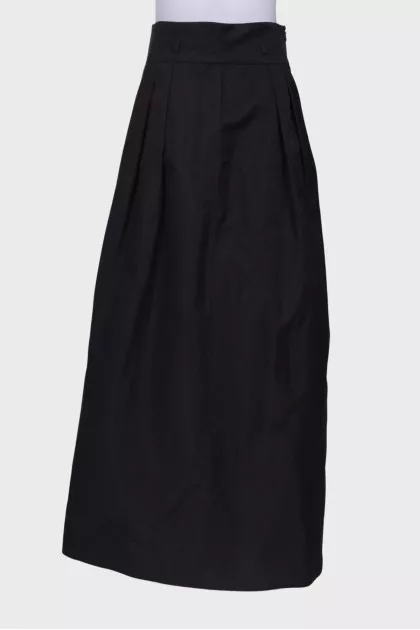 Black maxi skirt