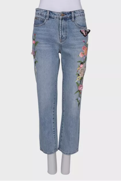 Blue jeans with tag