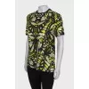 Black T-shirt in bright print