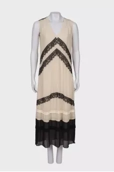 V-neck maxi dress