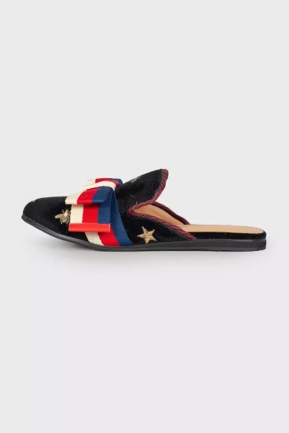 Textile mules with embroidered print